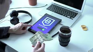 money earn 24​